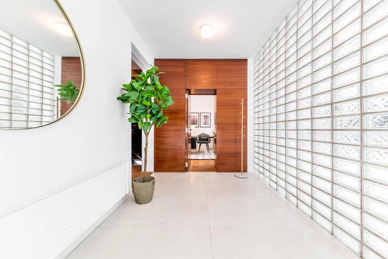Lägenhet Porsche Villa Mit Garten Und Garage In Bestlage Von Doebling In Wien
