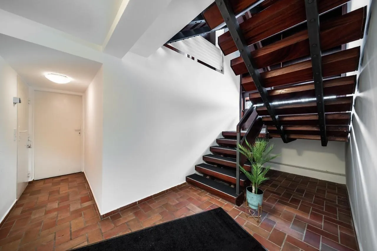 Porsche Villa Mit Garten Und Garage In Bestlage Von Doebling In Wien Lägenhet